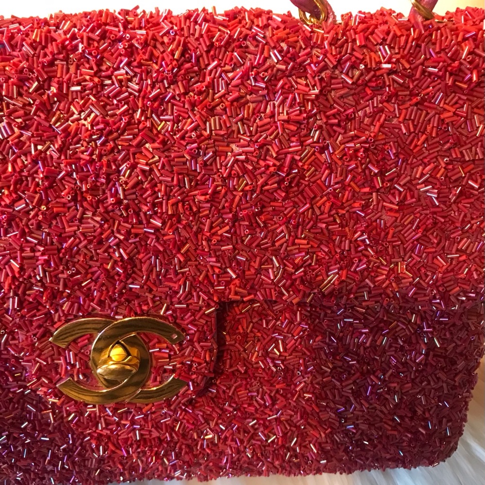 CHANEL Red Beaded Classic Flap Shoulder Bag with Gold Hardware - Picture 14 of 16